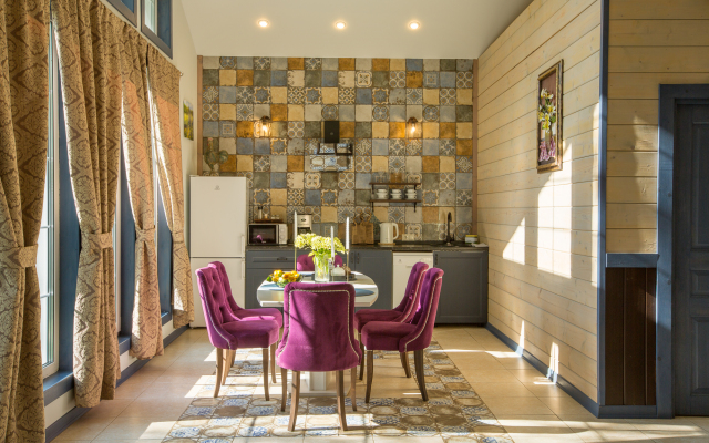 Khyyugge Guest House