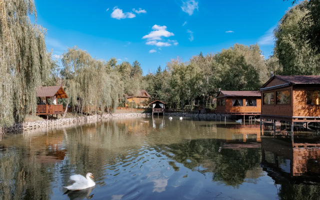 Курортный отель Poiana Bradului Complex Hotelier & Restaurant
