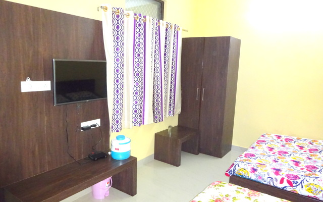 Gopi Vallabh  by Sky Stays Hotel
