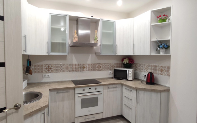 Pugachyovskaya 5 Dom Na Naberezhnoy Flat