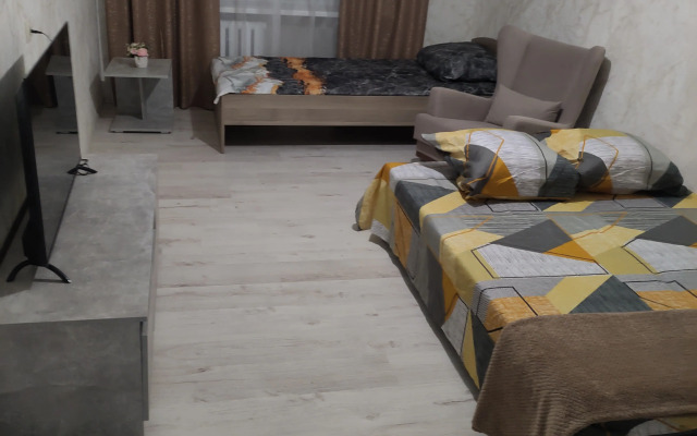 2-K Ulitsa Krasny Spusk 26 Flat