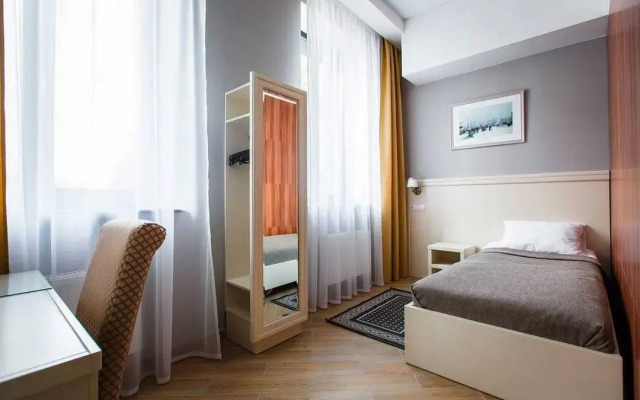Mariinskiy Hotel