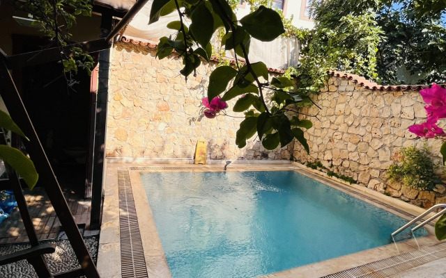 Kaleici Hotel