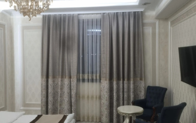 Hayat Plaza Hotel & Spa