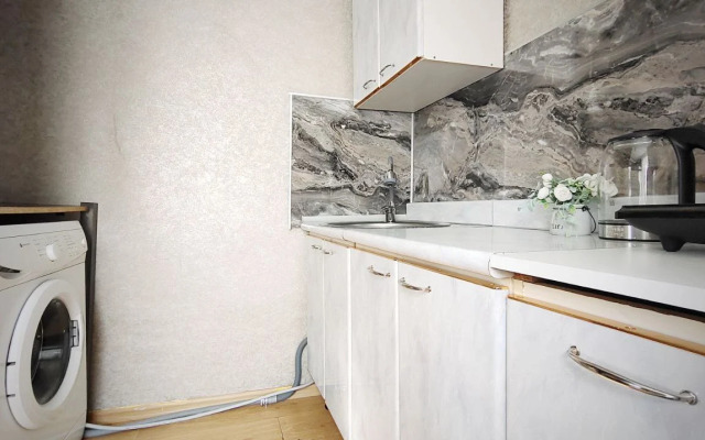 Ujutnaja vblizi Ajeroporta Flat
