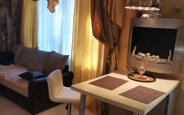 Апартаменты с камином в центре города