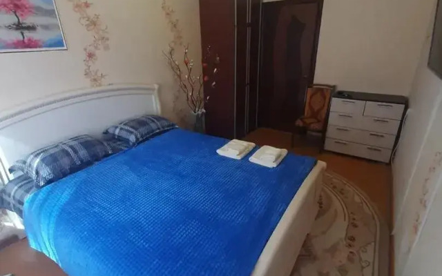 Квартира 1-й Микрорайон 8