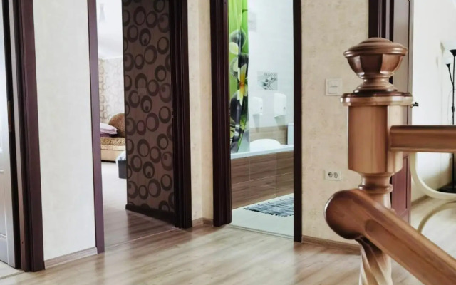 Частный Дом 16 с Баней и Бассейном