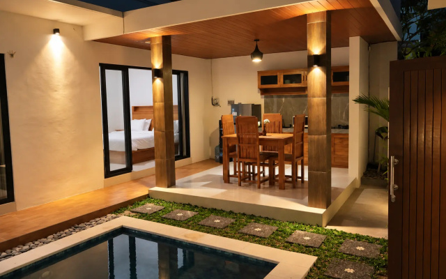 Casa Il Mondo Villa – Outside – Tumbak Bayuh