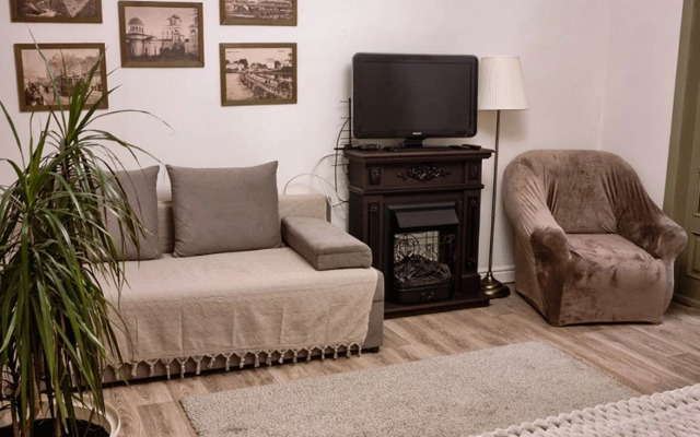 V Samom Tsentre Flat