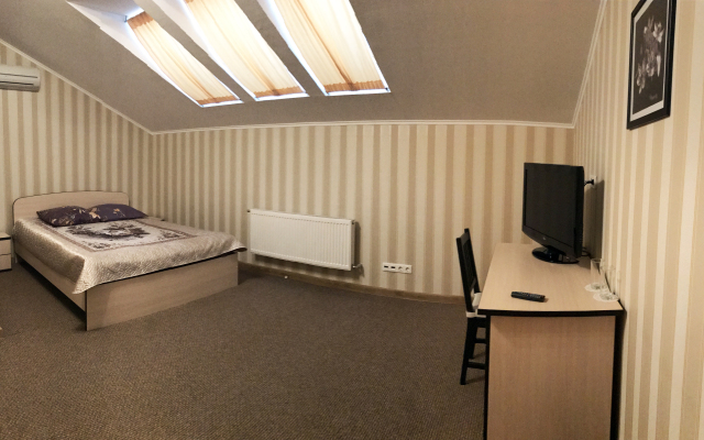Chisto Hotel