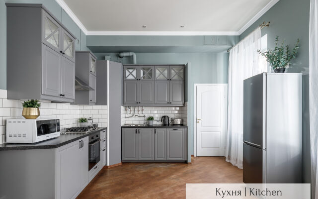 Апартаменты Minin Apartments у Эрмитажа 220 кв.м.