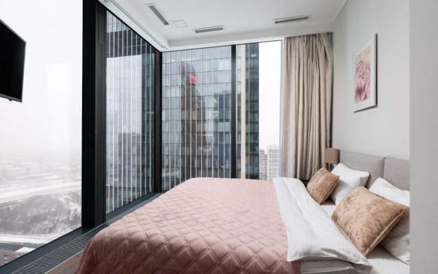 Stylish Corner Apartment in Neva Towers