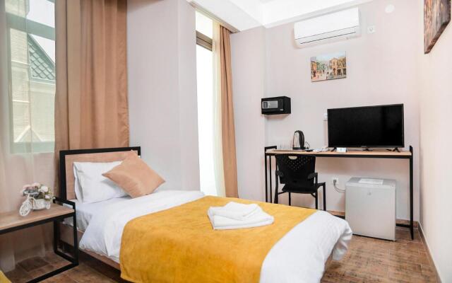 Diuma Hotel