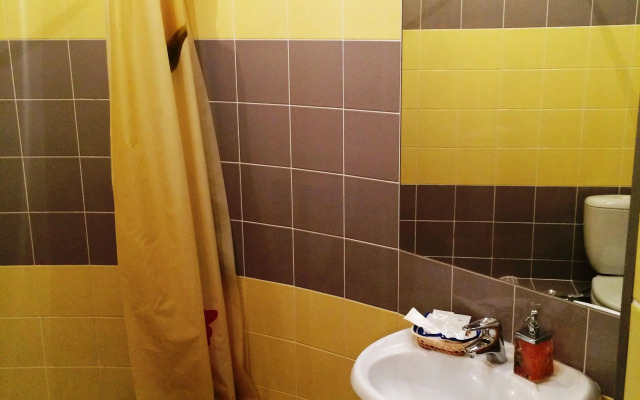 Отель Империал