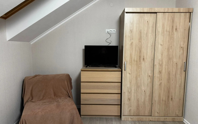 Prostornye i Komphortnye y Morya do 10 chelovek v H.Betta Apartments