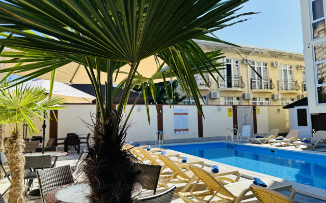 Lazurnoe Okno Hotel