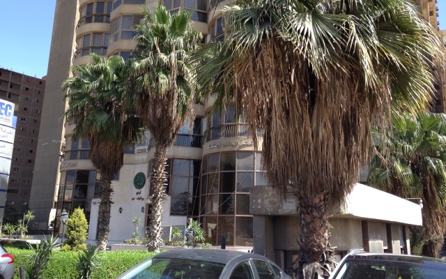 Sultan Near Hilton Cairo Nile Maadi Apartments