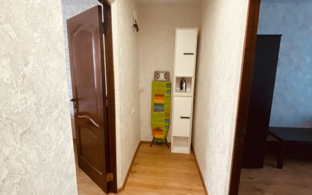Kvartira Dvukhetazhnaya Kvartira V Tsentre Flat