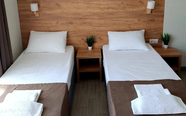 Amina Guest House