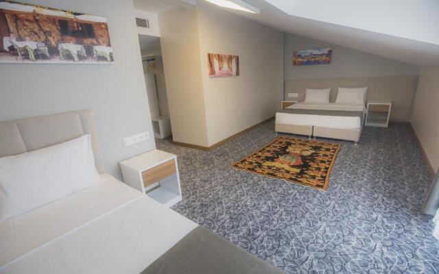 Royal Inci Airport Hotel