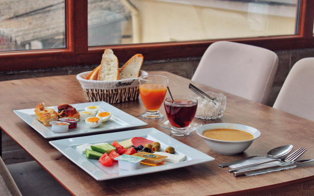 Evim Hotel