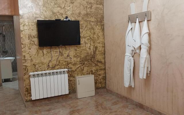 Happiness Guest House