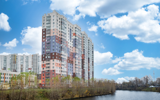 Apartments U Metro Ladozhskaya