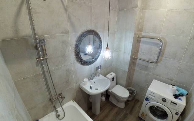 Tetsevskaya 4 V Flat