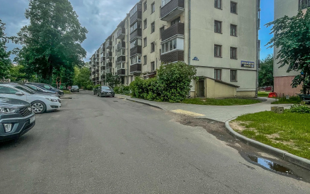 Na Zaharova Flat
