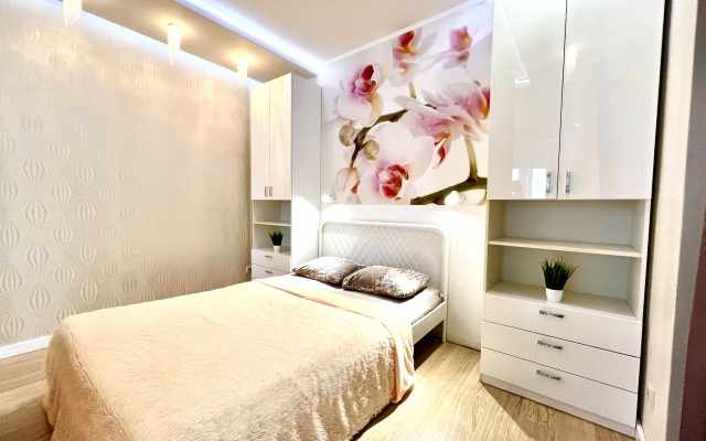 Studiya na 13-m Etazhe v ZHK Sovremennik Apartments