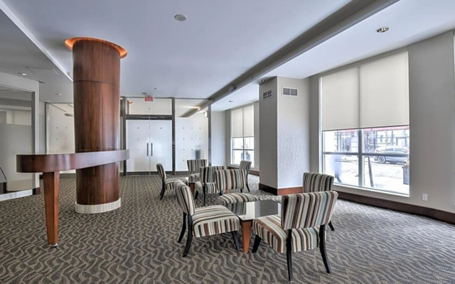 Simcoe Downtown Condos Apartment Hotel
