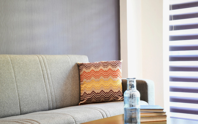 Newly Renovated Condo, Steps to Republic Square Apartments