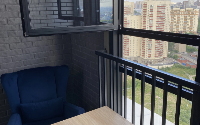 Квартира Современная студия рядом с метро и зоопарком