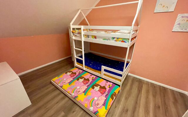 Dlya Vsey Semyi S Zonoy Spa Private House