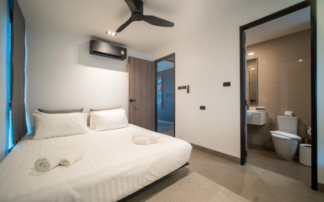 Laguna Park 4BR with Pool by NLA Villa