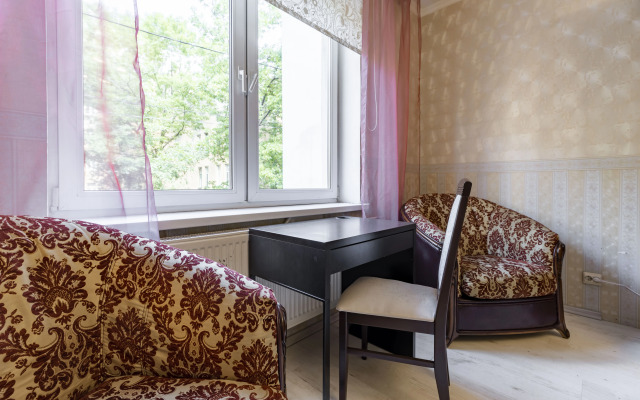 Апартаменты на Моисеенко 3 DereMRents ДереМРентс