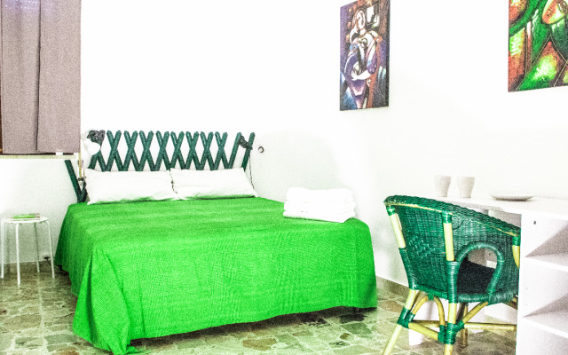 Casa Via Del Mare Guest House