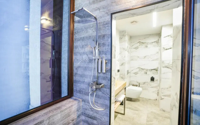 Splendid Tbilisi Hotel