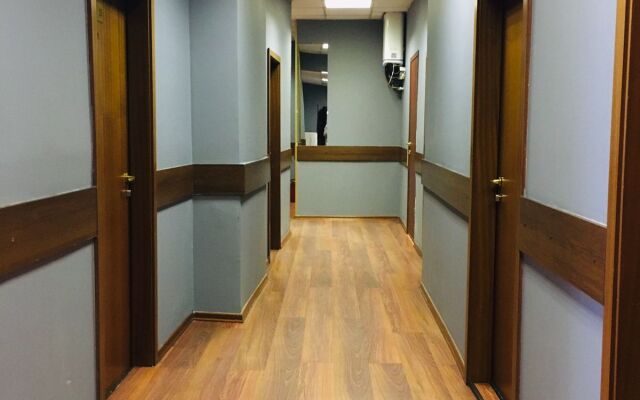 StayWay Na Tsvetnom Bulvare Mini-Hotel