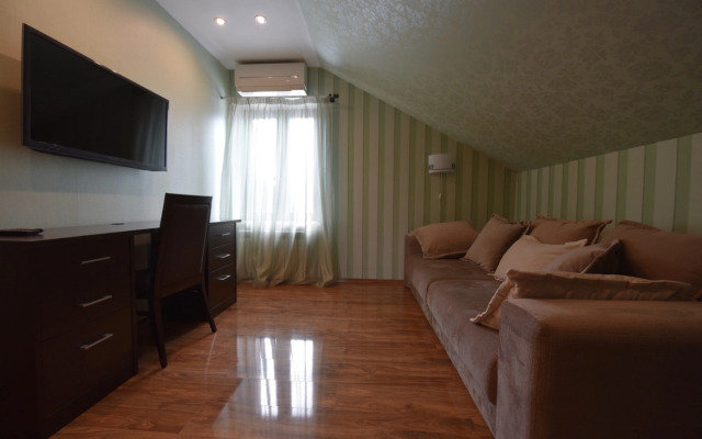 Частный дом Коттедж 3-х этажный