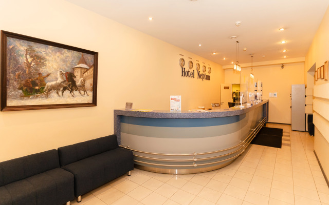 Отель Нептун