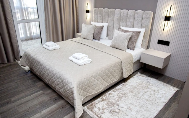 Апартаменты FSF Дизайнерские Четыре Сезона (Business)