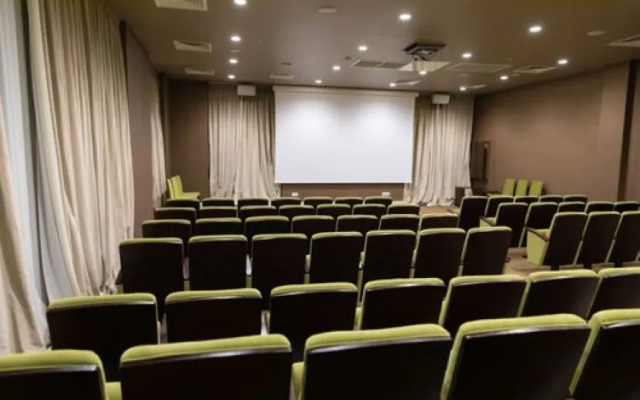 Garabagh Resort & Spa Naftalan Hotel