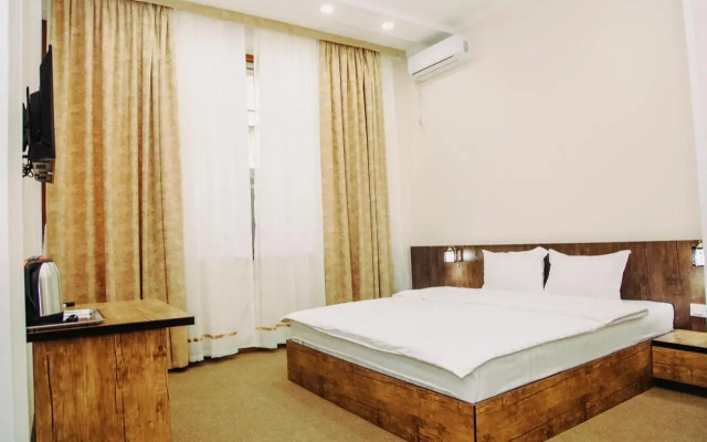 Art Rakat Hotel