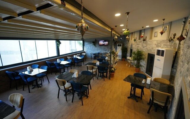 Sultan Hamit Hotel