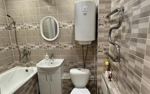 Apartamenty na ulice Lazurnaa 9