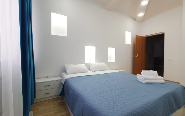 Trekhkomnatnye S Shikarnym Vidom Na Bayterek 251 Apartments