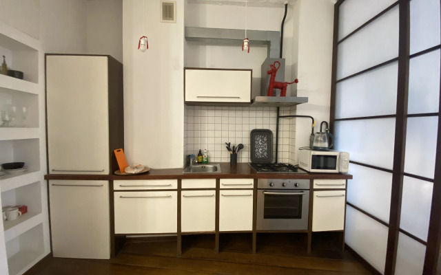 Studiya S Otdelnoy Spalney V Rayone Vokzal Apartmentsa