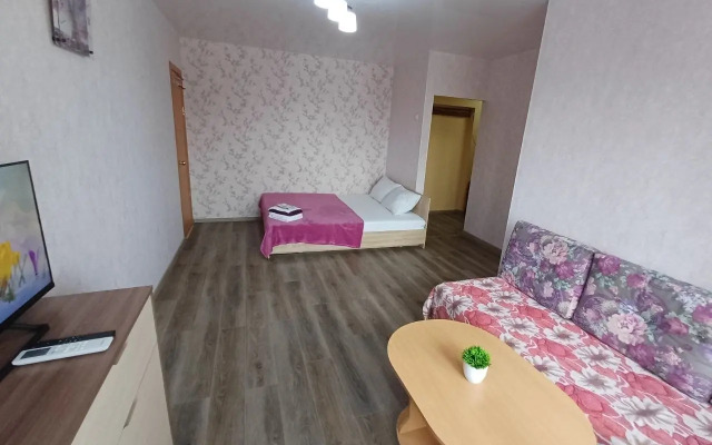 Квартира Уютная 1комнатная на Cтолетии